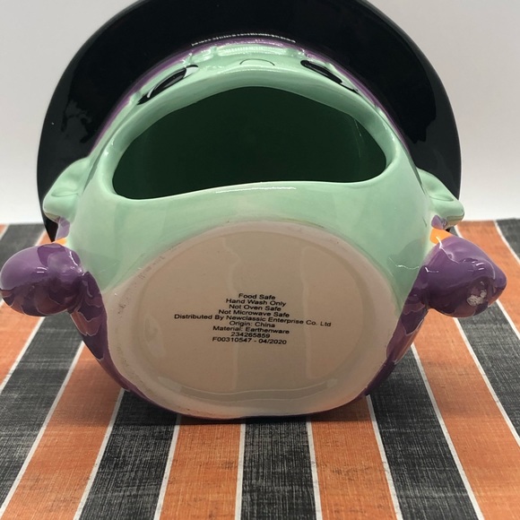 🧙‍♀️Ceramic Witch Open Mouth Halloween Candy Dish - Picture 6 of 11